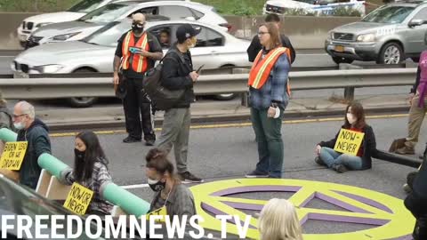 Climate Hoaxers Blocking Freeway In Houston