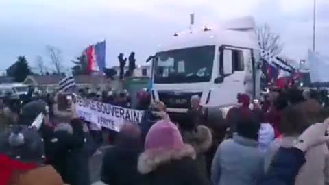 Convoi de la liberté arrive a Lille le dimanche 13 Février 2022