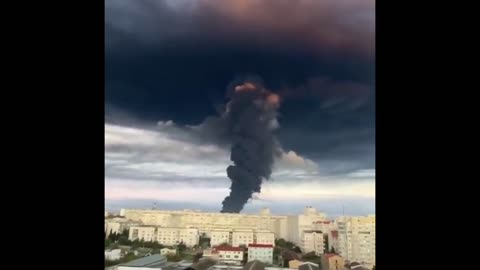 Ukrainian “Kamikaze” Drone Attack reportedly at an Oil Terminal in the Port of Sevastopol