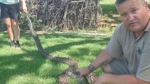 Snake man, Fanie Cilliers, python rescue_23012023