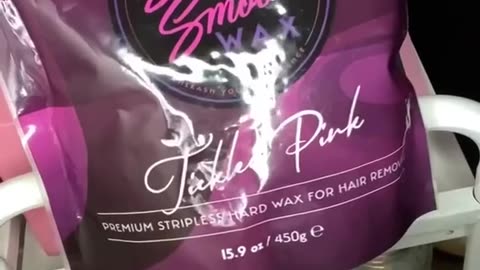 Unboxing and Melting Session: @keiii_xo Dives into Sexy Smooth Tickled Pink Premium Hard Wax!