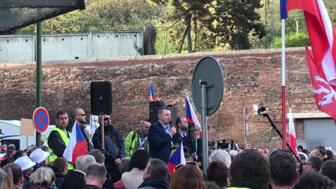 Demonstrace "Česko proti bídě" 16.4.2023, pořádané stranou PRO před Úřadem vlády