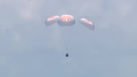 SpaceX Dragon Endeavour Splashdown