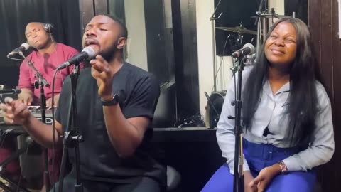 35 MINUTES SOAKING WORSHIP WITH SUNMISOLA AGBEBI AND YINKA OKELEYE | FULL EXPRESSION