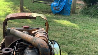 Old Tractor Running