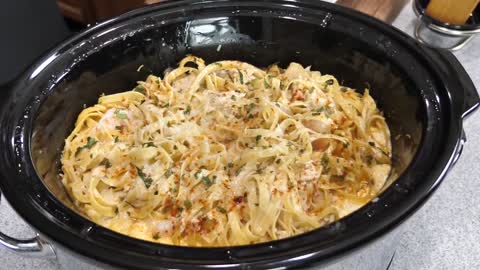 Cajun Chicken and Shrimp Fettuccine | Crockpot Recipes