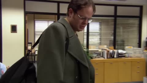 Best Office Pranks on Dwight