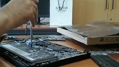 Lenovo L390 yoga Laptop assembly