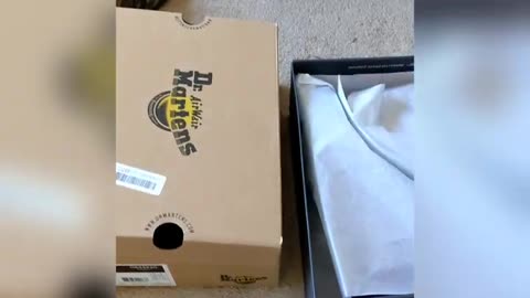 New Brown Shoes by Amazon Prime Wardrobe - First Unboxing and Return Process Review