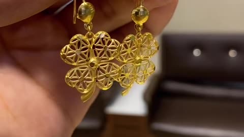 Gold earrings designs 2022 #goldearrings #goldjewellery