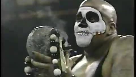 (1993.04.25) Kamala vs Papa Shango - WWF