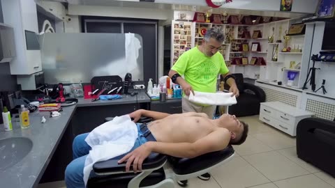 Asmr Crazy Chest Massage and Relaxing Head Massage on the Turkısh Barber Chaır