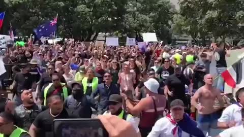 New Zealand protesters against vaccine passports