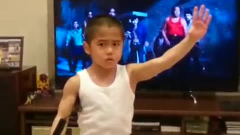 Lil Boy Brings Out The Magic Of Bruce Lee !