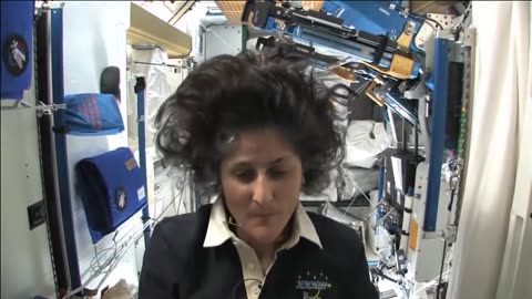 Sleep Station ISS Tour: Kitchen, Bedrooms & The Latrine