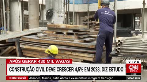 Após gerar 430 mil novas vagas, construção civil deve crescer 4,5% em 2023, diz estudo | VISÃO CNN