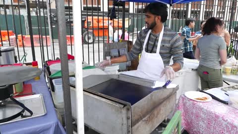 New York Street Food - INDIAN MASALA DOSA and Young Coconut Water