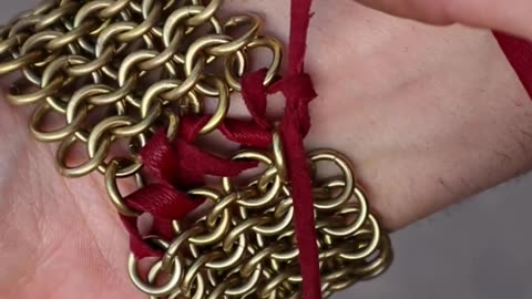 Making Chainmail Bracelet out of Metal Wire