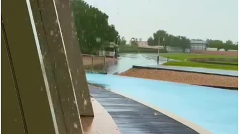 Raining In Dubai (Nature Hub)