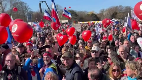 Citizens 🤝 Farmers #dutchfarmers for freedom against the green agenda