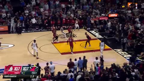 Josh Hart's Hits EPIC Corner Three For The Win