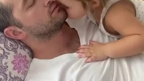 Cute Daughter help her Father fall Sleep | Cute FatherDaughter Bond