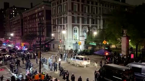 NYPD enter occupied Columbia University building