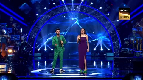 Indian Idol Season 13 - Kate Nahin Kat Te - Himesh, Neha, Vishal - Golden Era Challenge