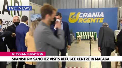 (SEE VIDEO) Spanish PM Sanchez Visits Refugee Centre in Malaga