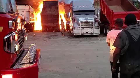 Truck explosion caught on fire....