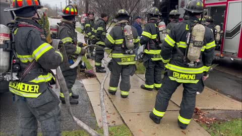 Lynbrook Fire Department - Burnt Cookies Brings Firefighters Dec. 23rd, 2022