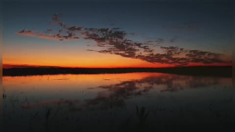 Amazing Meteor Streaks Across Zambia Sky