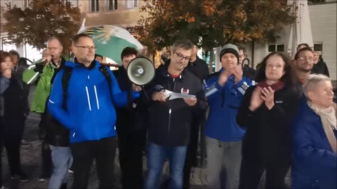 SPAZIERGANG, BÜRGERMEINUNGEN - KAMENZ, Markt, 03 10 2022 - LUTZ, MAIK, FRANK