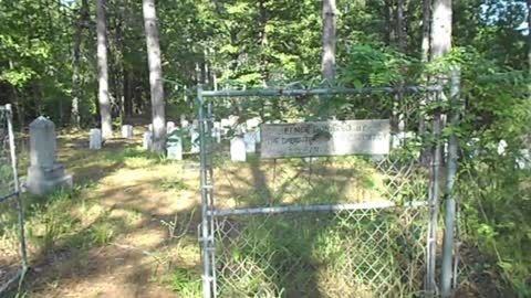 CSA Confederate Graveyard w/ dead from the Battle of Shiloh near Castalian Springs