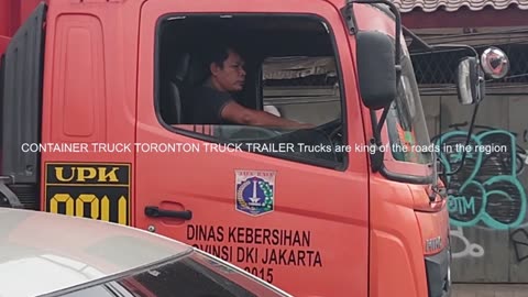 CONTAINER TRUCK TORONTON TRUCK TRAILER Trucks are king of the roads in the region