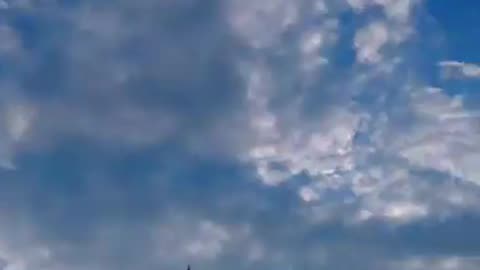 Pay Attention To The Clouds 1/2 (Enlightenment Video)