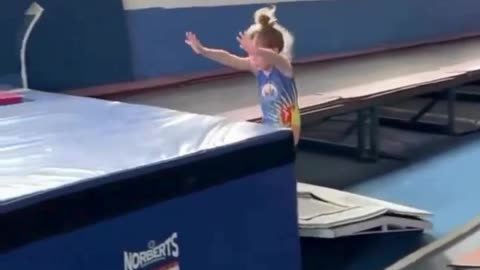 Future Olympic Champion? Watch This Flawless Gymnastics Routine! 🤸‍♀️🌟🥇✨🏆🎥