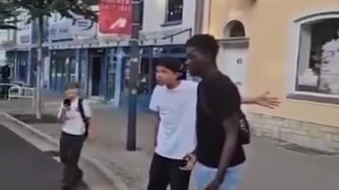 German man saves a little German boy who was being robbed and attacked