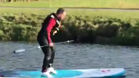 Family paddle boarding fails