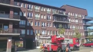 Firefighters Use Ladder To Let Family Say Last Goodbye