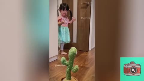 THE MOST ADORABLE BABY REACTIONS TO THE DANCING CACTUS