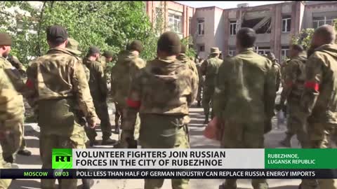 Volunteer fighters join Russian forces in LPR’s Rubezhnoe