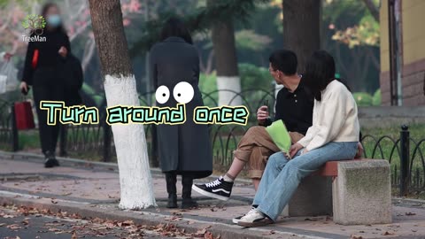 Running into Poles While Staring at Boys - Prank 你是不是看帅哥入迷了看到女生当众出糗有小哥哥问道