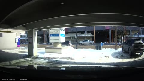 Red deer dashcam / Sidewalk parking