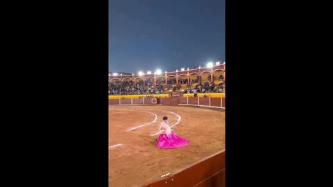 Mexican Bullfighter Attacked By Bull