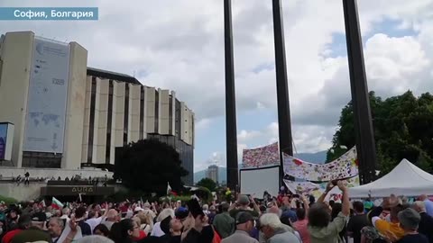 Mass protests in Bulgaria against the pumping of Ukraine with weapons