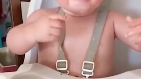 Funny Baby Videos Eating