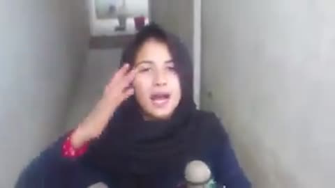 Very Emotional Speech by Famous Girl pakistan