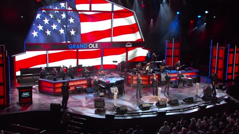 Lee Greenwood - God Bless The USA with Dalton & Parker Greenwood