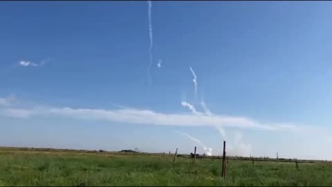 👀 A Russian filmed the work of Russian air defense, but something went wrong 🇺🇦🚀